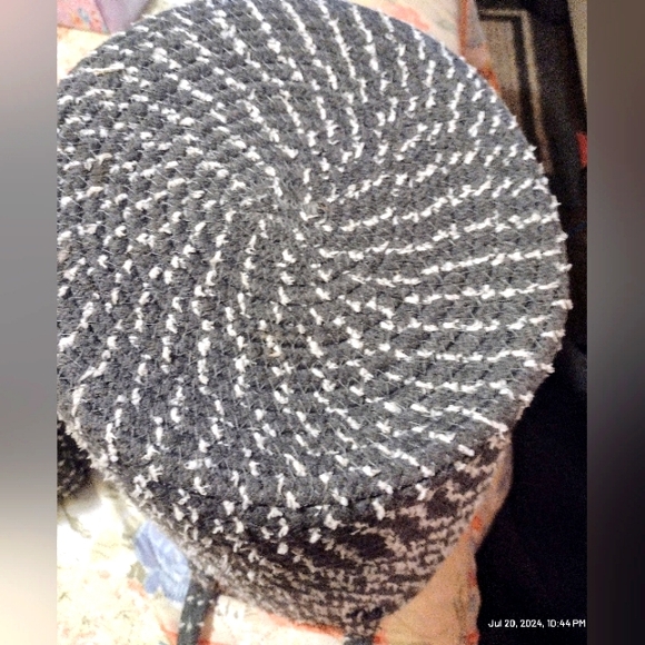 2 Haystack Mountain Coiled Rope Storage Baskets - Picture 4 of 7